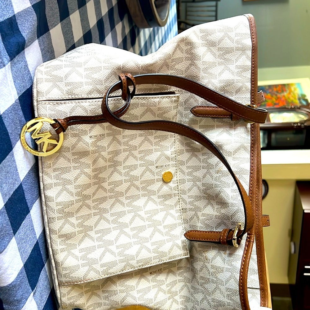 Michael kors bag